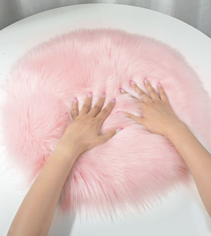 Fluffy Photo Prop - Pink Round