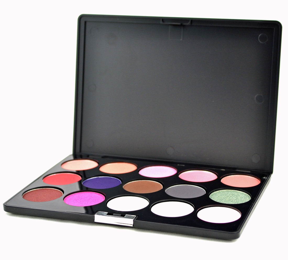 Eye Shadow Pallete - 15 Colours - MC03